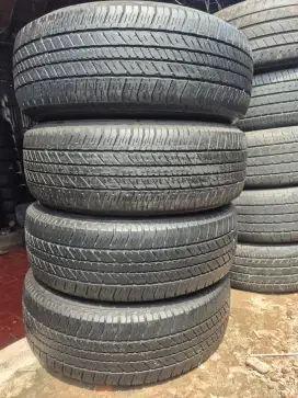 Ban copotan Fortuner Bridgestoen duller H/T 265/65 R17 80% 2022..4pcs