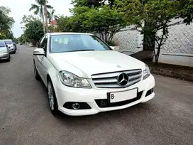 Mercedes Benz C200 CGI  Blue Efficiency Thn Pembuatan 2012