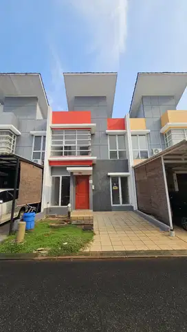 Termurah Dikelasnya Rumah Cluster  Paramount  Lokasi Strategis