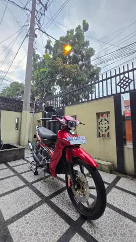 Dijual Santai FIZR 2003