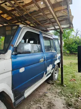 Toyota Kijang 1987 Bensin