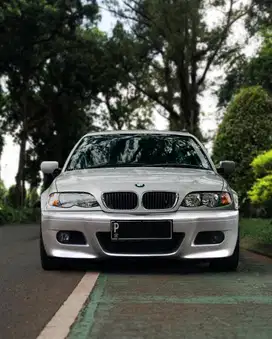 2002 BMW E46 318i