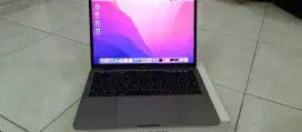 MacBook Pro 2016 Touch Bar i5 8GB/256GB – Fullset Mulus