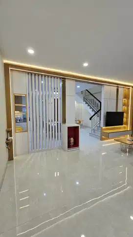 KOMPLEK JEWEL PARK POLONIA FULL FURNISH TINGGAL ANGKAT KOPER