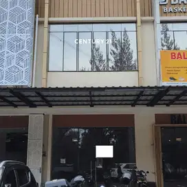 Ruko 2 ½ Lantai Dekat Kawasan Industri Giic Di Almandine