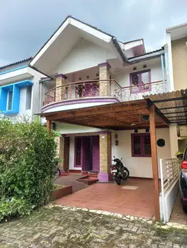 Dijual Rumah 2 Lantai Siap Huni di Danau Bogor Raya Kota Bogor
