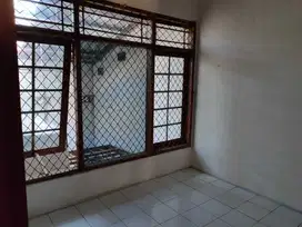 Rumah Siap Huni di Pasirluyu Area BKR Kembar Bandung
