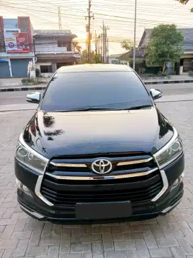 Toyota Innova Reborn Venturer 2.0 M.T