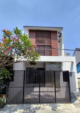 Mulyosari‼️Jual Rumah Baru.Dekat Pakuwon City