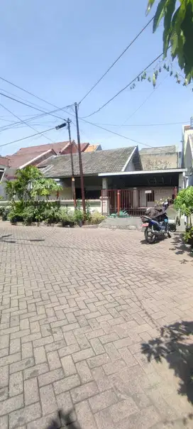 Jual rumah di perumahan PANDUGO RUNGKUT Surabaya timur