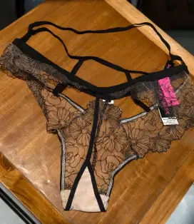 Sale! Brand New With Tag Original La Senza GString size M