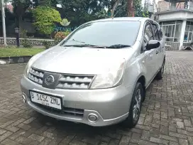 Nissan Grand Livina XV 1500 CC AT tahun 2008