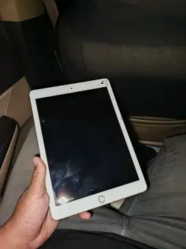 Ipad 6 (minus simak deskripsi)