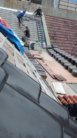 Jasa perbaikan atau renovasi