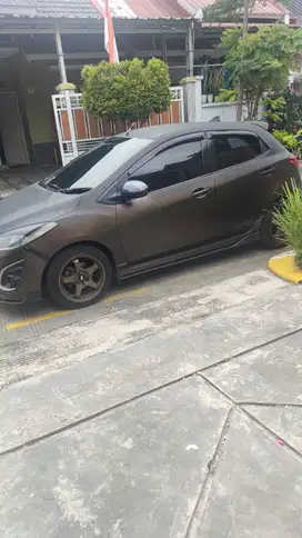 Mazda 2 2014 Bensin