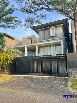 Rumah elite di private cluster Grand Peninsula Park