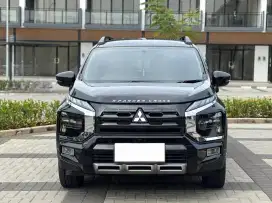 Mitsubishi XPANDER CROSS PREMIUM PACKAGE AT th 2023. BUNGA MOBIL BARU
