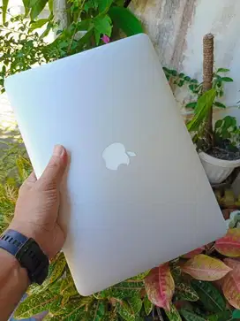 Macbook Air 13 inch 2015