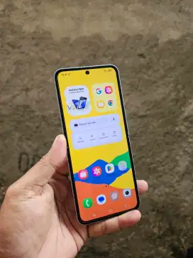 SAMSUNG Z FLIP 6 RAM 12/256 NO MINUS LCD BERSIH TERIMA TT/BT HP LAI