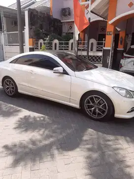 MercedesBenz E350 AMG Coupe C207 AT 2010 (WARNA PUTIH)