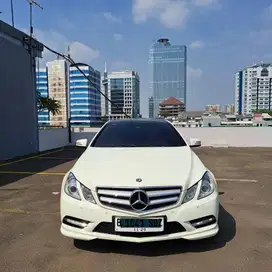 [ DP 15 Jt ] Mercedes Benz E250 / E 250 Coupe AMG 2012 Putih
