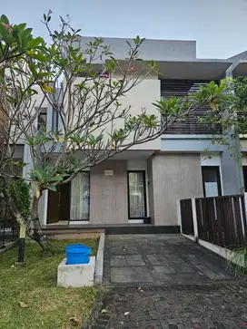 Rumah termurah di eminent cluster prestigia bsd city