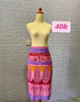 Preloved rok wanita