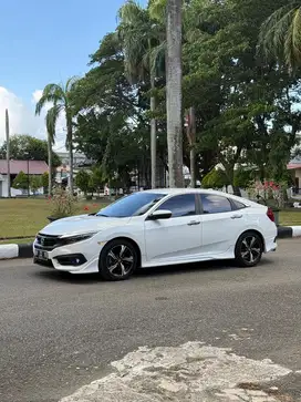 HONDA CIVIC TURBO PRESTIGE 2016