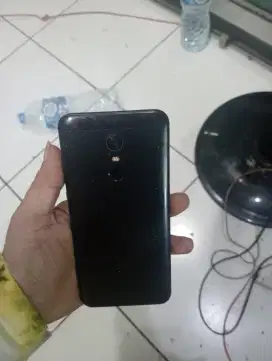 Redmi 5 plus ram3/32