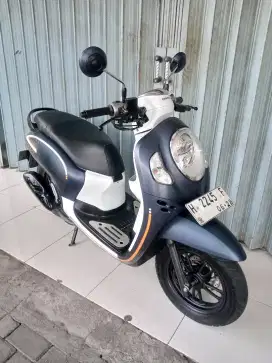 Scoopy fashion 2023 Biru