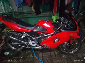 Ninja rr 150 old