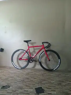 Sepeda fixie pandora