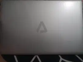Laptop edisi WINDOWS 11 PRO versi 23H2