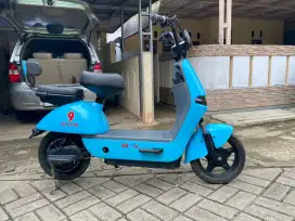 Selis / Sepeda listrik 9enine