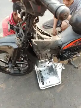 Menerima Jasa Service Motor Panggilan
