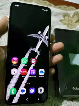 Samsung galaxy z flip 5