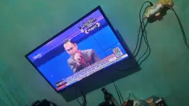 TV led merk Aqua 32