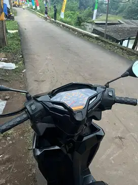 Vario 125 Led old