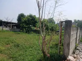 Tanah strategis dan cocok untuk usaha di depkes Ciputat
