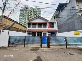 BU,kostan full huni di Pancoran