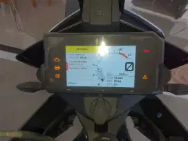 Jual ktm 390 adv low km like new tangan pertama