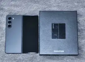 Samsung Z Fold 5 1tb Sein + cover with Spen