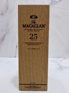 Botol kosong bekas macallan 25 year (rare)