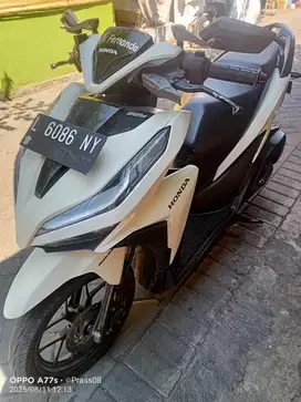 Vario 125 cbs iss idling stop