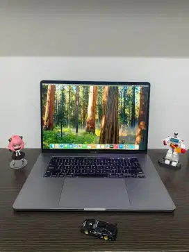 MacBook Pro 16 Inch 2019 core i9 Ram 32GB Dual VGA Radeon Pro Mulus