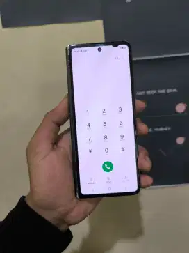 Samsung galaxy z fold 4 12/512 gb