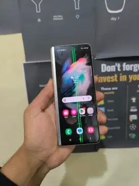 Samsung galaxy z fold 3 12/256 gb