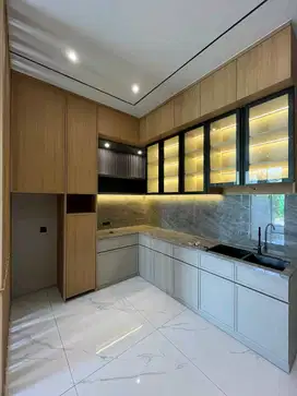 RUMAH MINIMALIS BARU GRESS SEMI FURNISHED 2 LANTAI BABATAN PANTAI