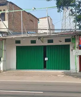 Ruko Strategis Ramai Pinggir Jalan RW Binong Lubang Buaya Jakarta Tim