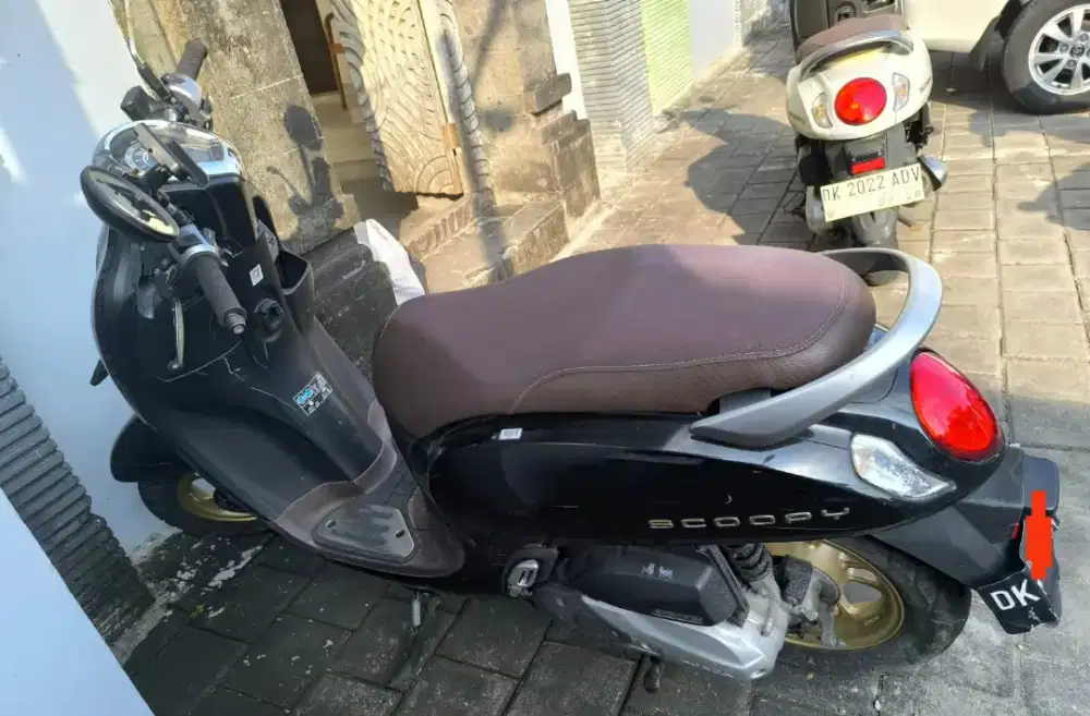 Scoopy 2021 tangan pertama, ex wanita .km 11rb, terawat dan mulus